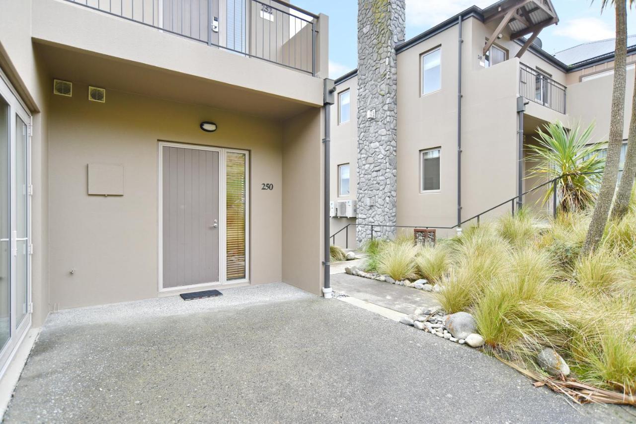 High Country Villa 250 - Terrace Downs Windwhistle Exterior foto